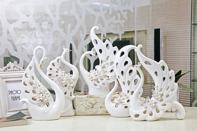 【歐式陶瓷工藝品 孔雀擺件 孔雀公主 廠家熱銷】價格,廠家,圖片,陶瓷工藝品,高新區景潮陶瓷店-