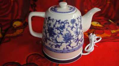 陶瓷電熱水壺 融合傳統(tǒng)工藝與現(xiàn)代生活的家居良品